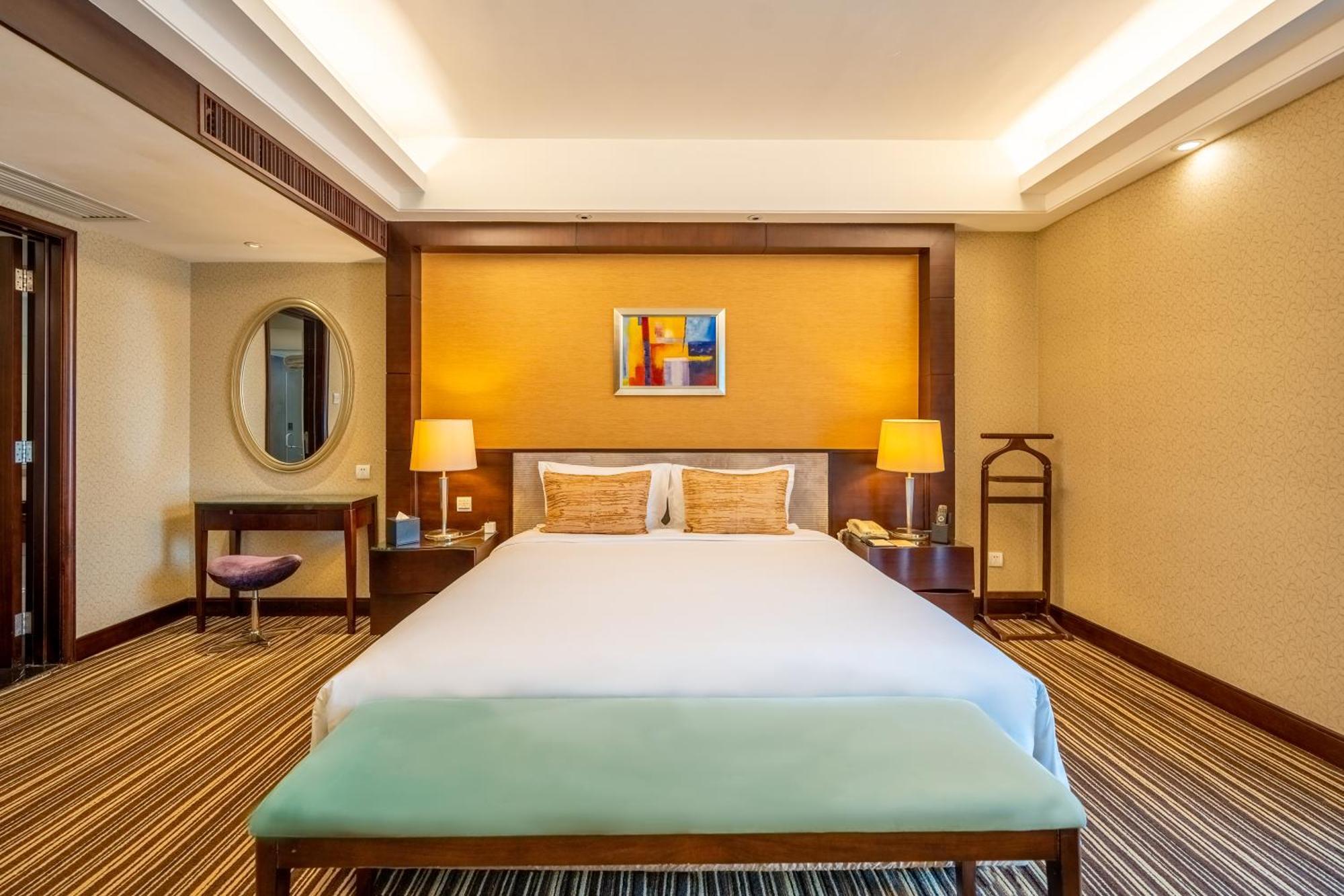 Leeden Hotel Guangzhou Buitenkant foto